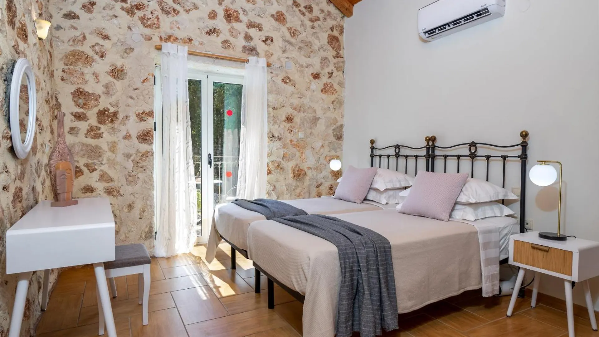 Villa Zoe Ratzaklion Greece